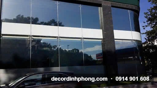 phim cách nhiệt chống UV tòa nhà Mỹ Phước