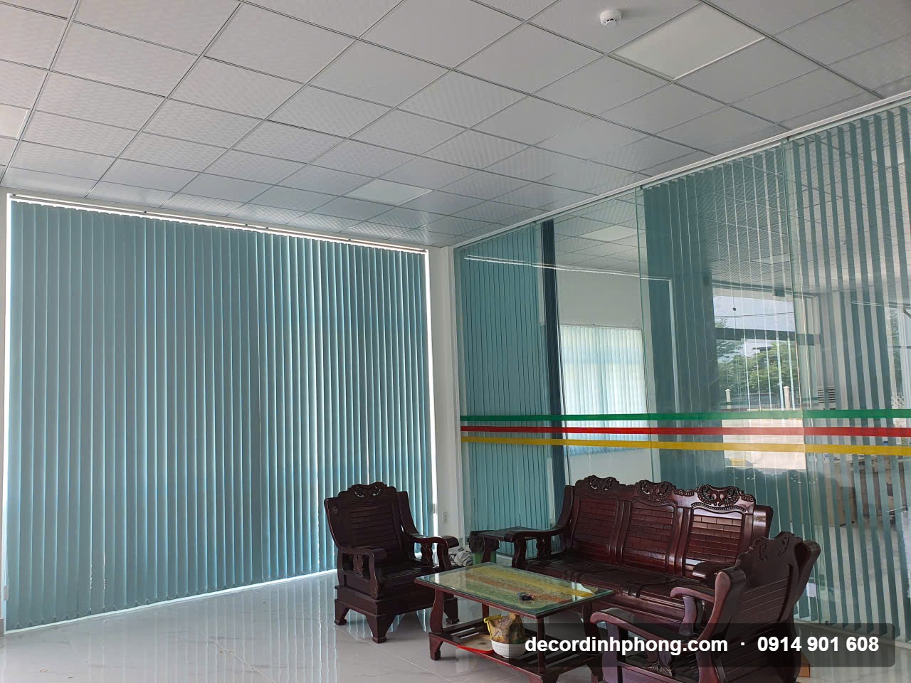 Rèm lá dọc khu tiếp khách Tân Uyên Bình Dương