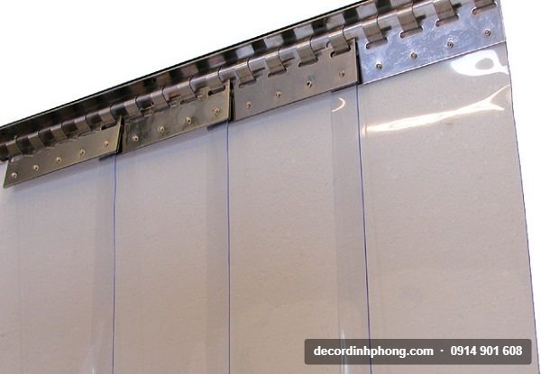 Cấu tạo ray treo inox và dải nhựa PVC ngăn lạnh