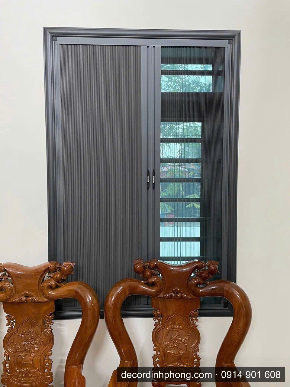 Vách ngăn tổ ong màu xám đậm