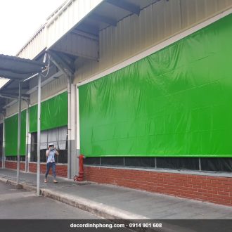 Bạt kéo xanh lá cho mặt tiền nhà xưởng