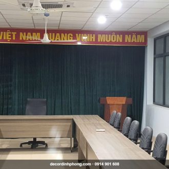 Phông hội trường trọn gói bàn ghế hội nghị
