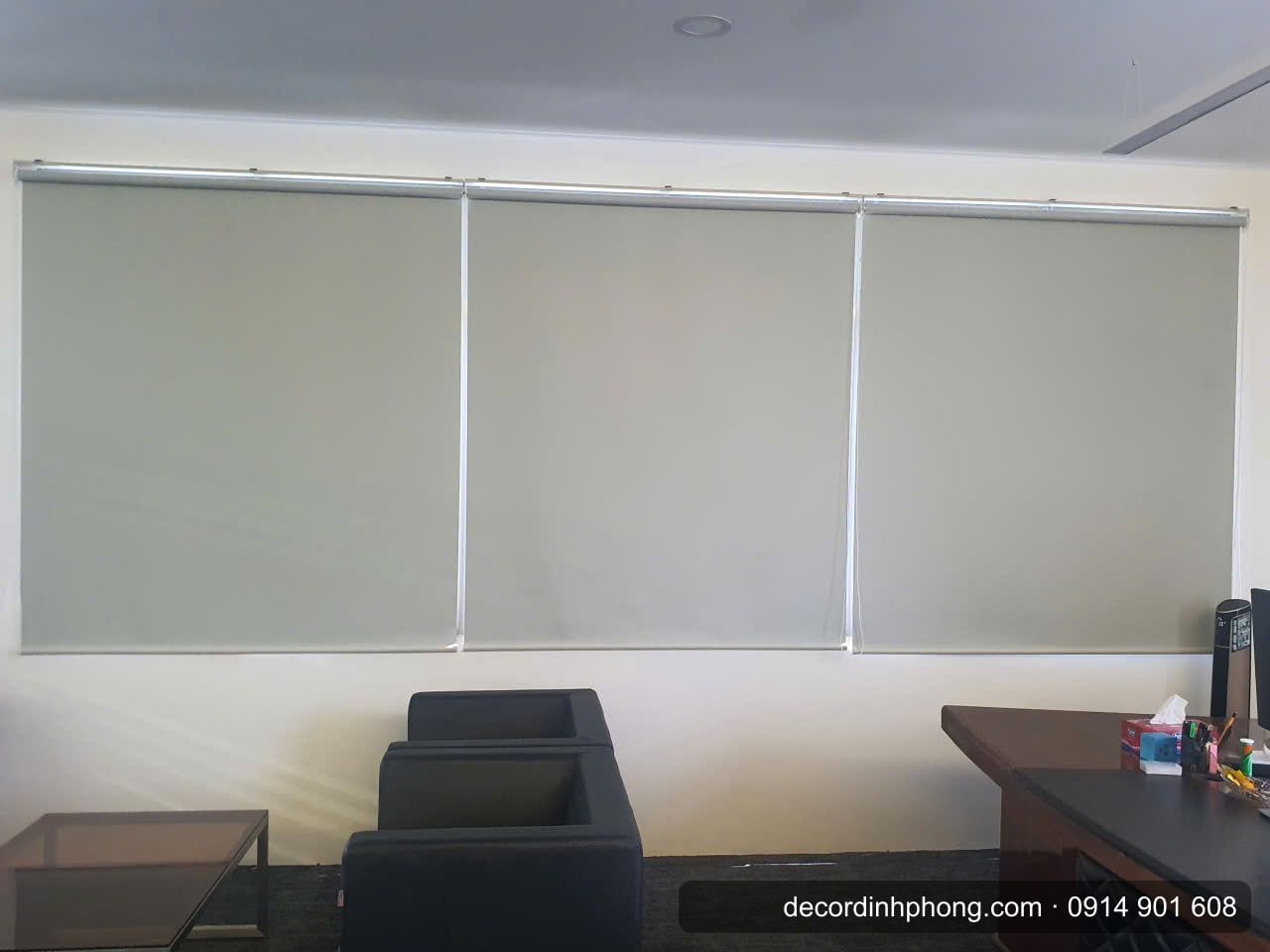 Rèm cuốn 3 bộ cho phòng giám đốc - công trình thực tế của Đỉnh Phong