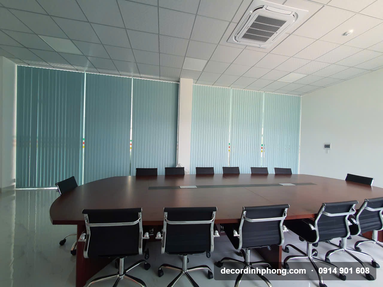 Rèm lá dọc phòng họp tại Phú Giáo Bình Dương