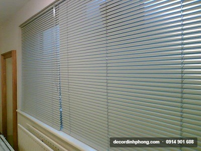 Rèm sáo nhôm hành lang văn phòng tại Phú Giáo Bình Dương