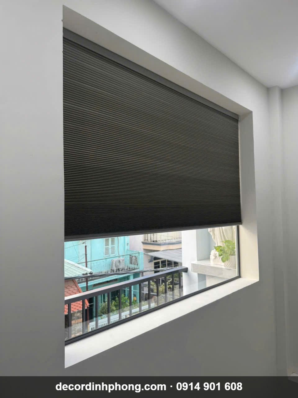 Rèm tổ ong chắn nắng cho ô cửa sổ lớn tại Long Khánh, Đồng Nai